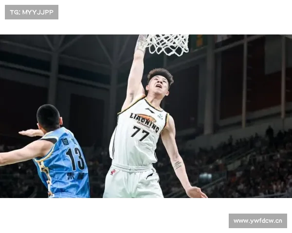 CBA扣篮大赛秒杀NBA!给张镇麟99分,还有1分怕他骄傲 CBA扣篮大赛秒杀NBA!给张镇麟99分,还有1分怕他骄傲